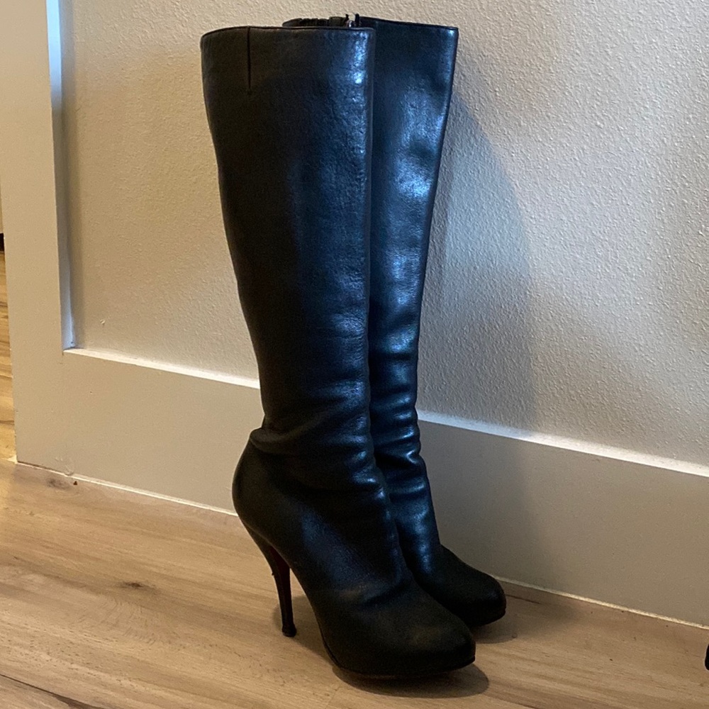 Knee high black Christian Louboutin boots leather